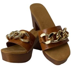 VINCE CAMUTO Cognac Leeta Slide Sandals